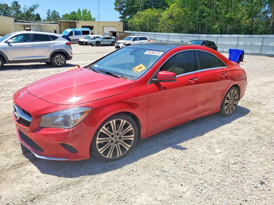 WDDSJ4EB3JN684138