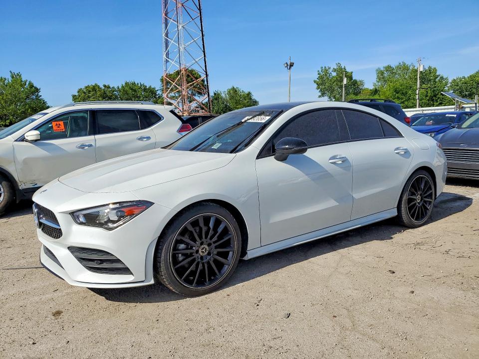 W1K5J4HB5NN322469