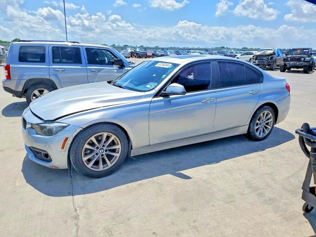 WBA8E1G57HNU13993