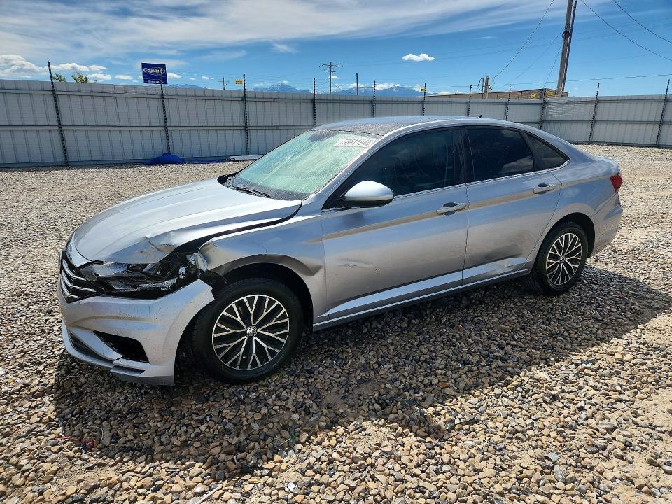 3VWCB7BU1LM045625