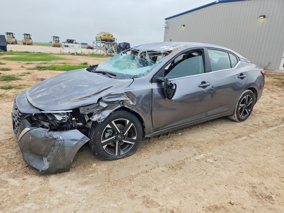 3N1AB8CV2RY332502