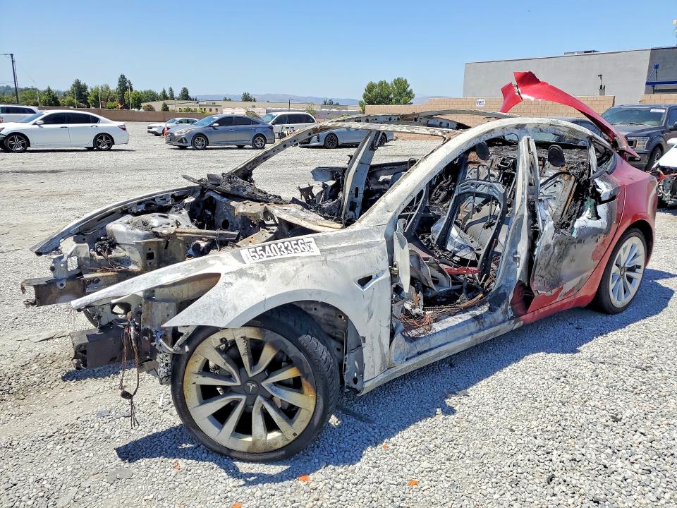 5YJ3E1EB4NF304956