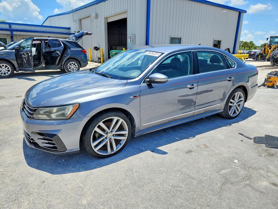 1VWDT7A30HC084743