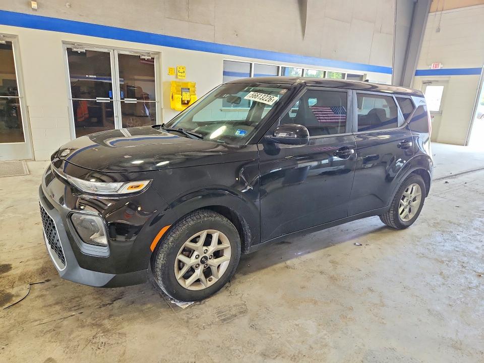 KNDJ23AU7L7035325