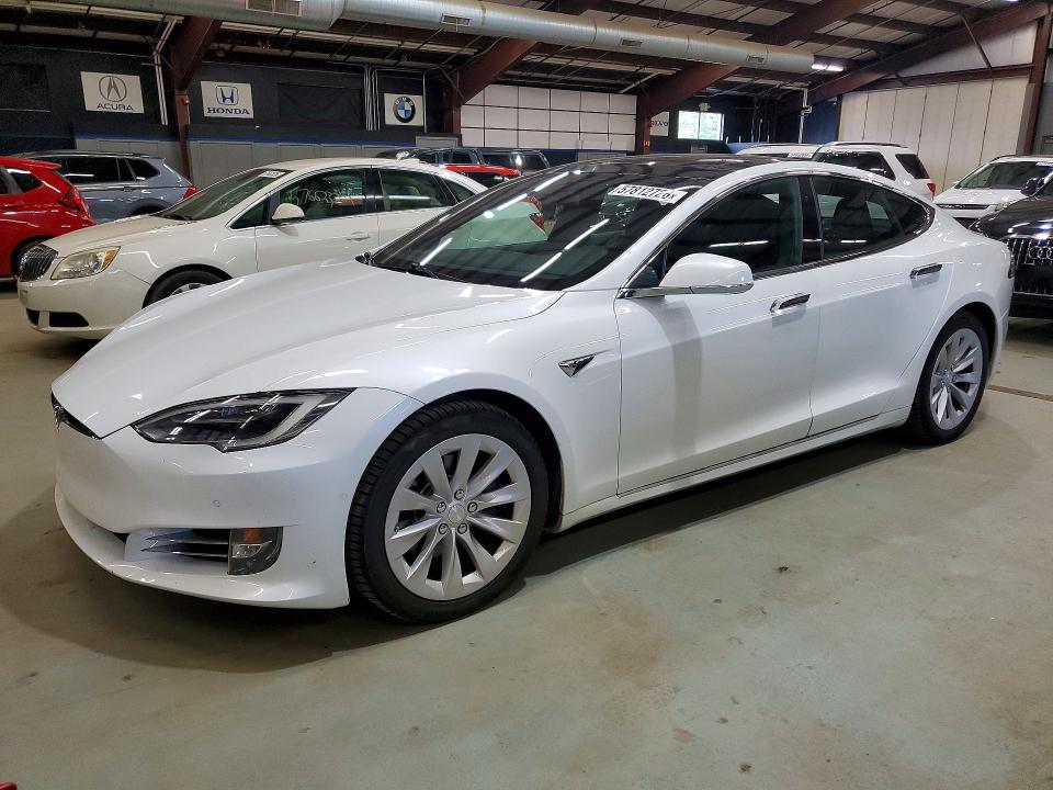 5YJSA1E25JF244333