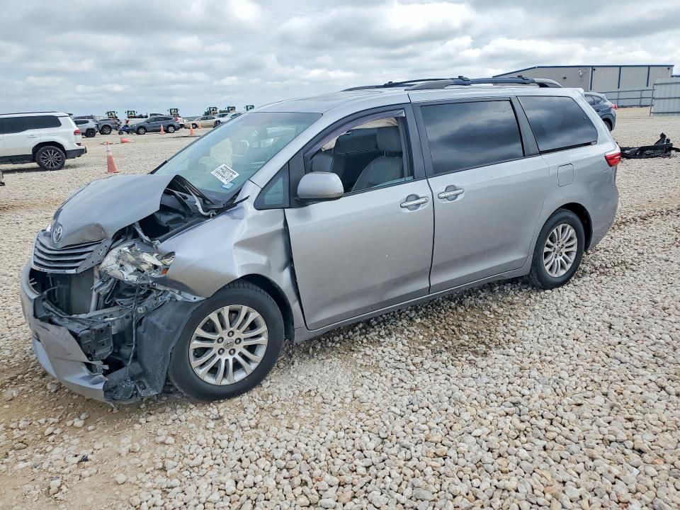 5TDYK3DC1FS640307