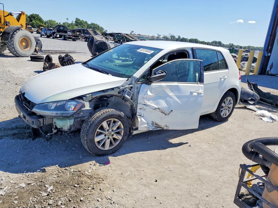 3VWG17AU5JM253557