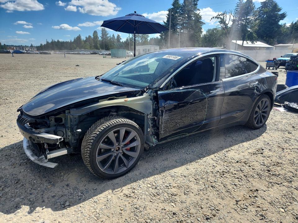 5YJ3E1EB4JF110843
