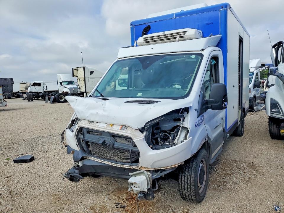 1FDBW5Z87NKA39687