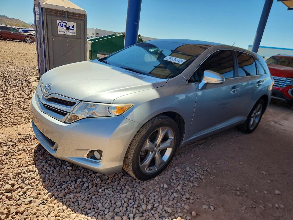 4T3BK3BB8FU110379