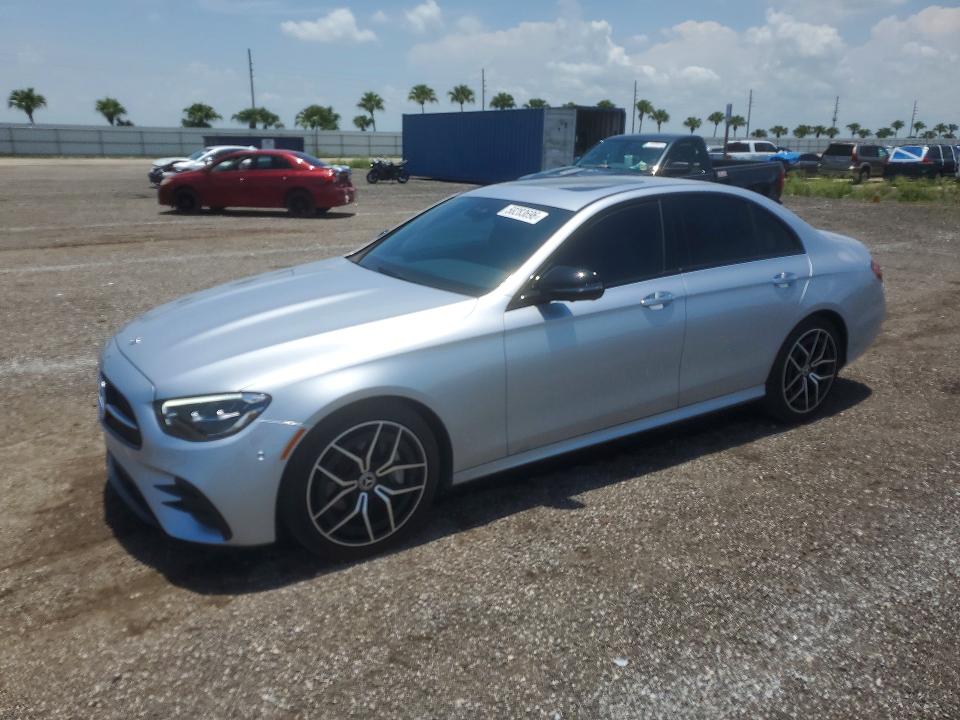 W1KZF8DB9NB088077