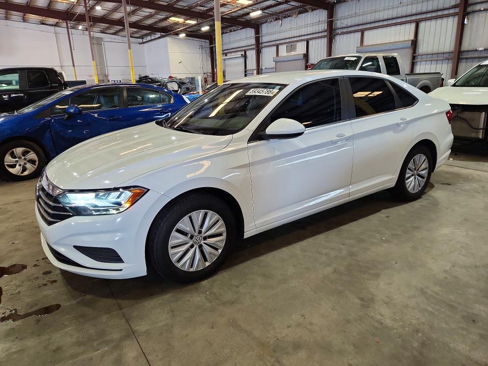 3VWN57BU8KM059472