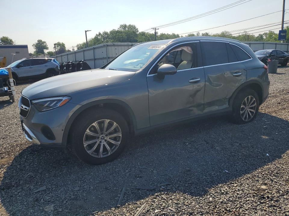 W1NKM4HBXPF024008