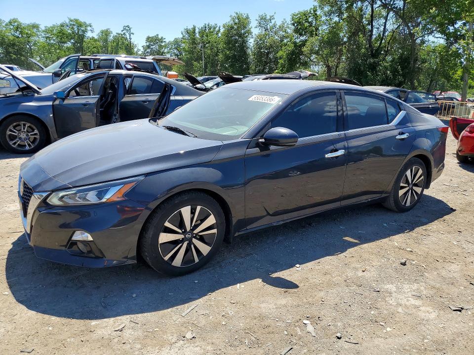 1N4BL4DV6LC216408