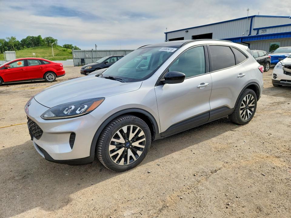 1FMCU9BZ8LUB47550