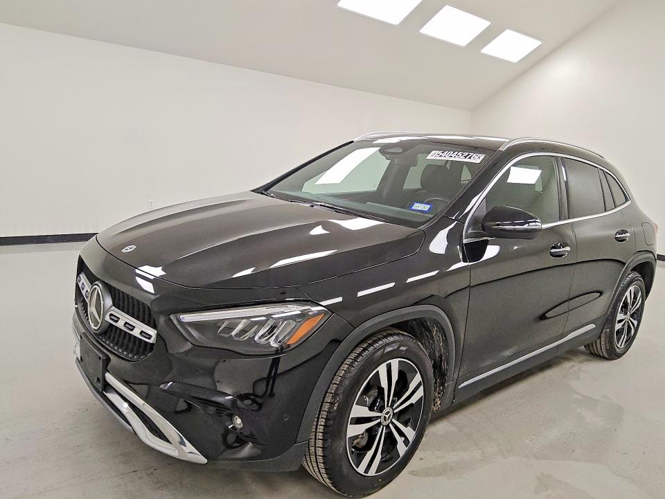 W1N4N4GB6SJ739882