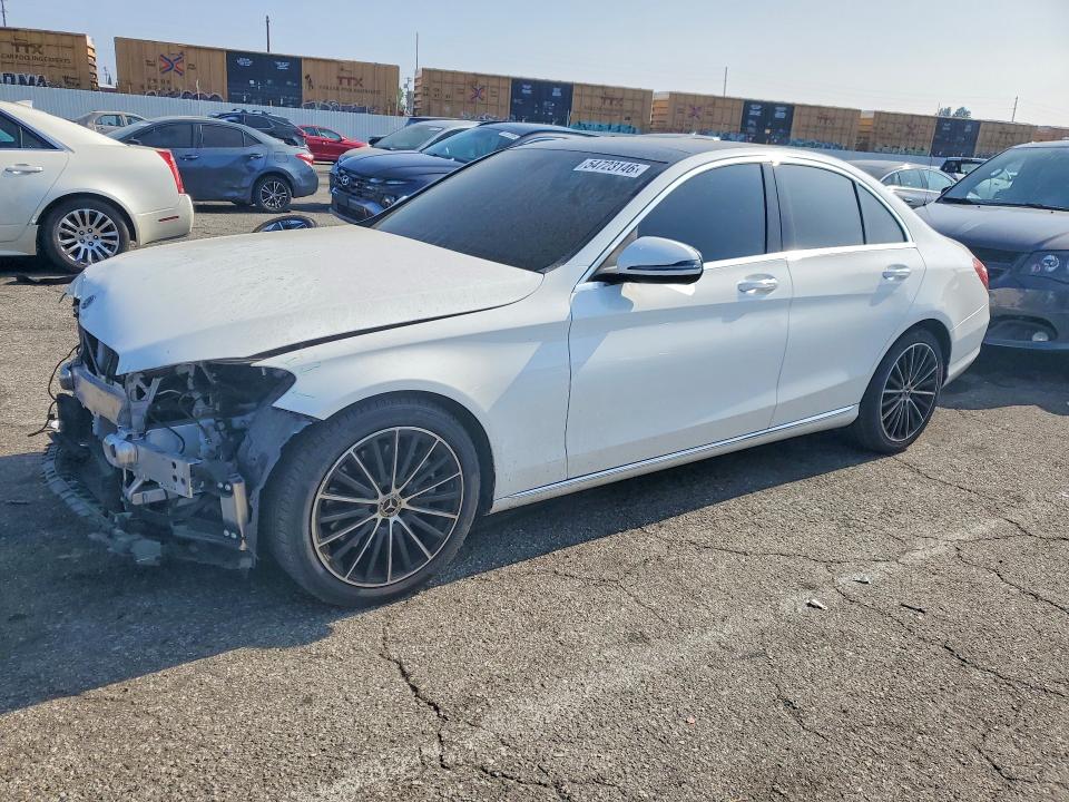 W1KWF8DB0MR626948