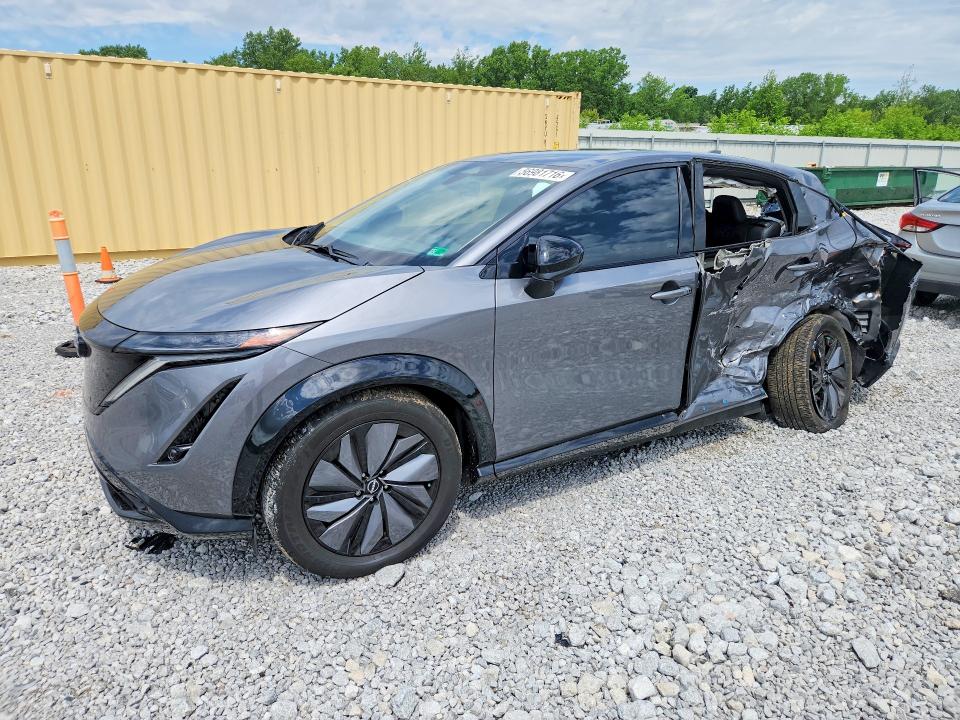 JN1DF0BB6RM731992