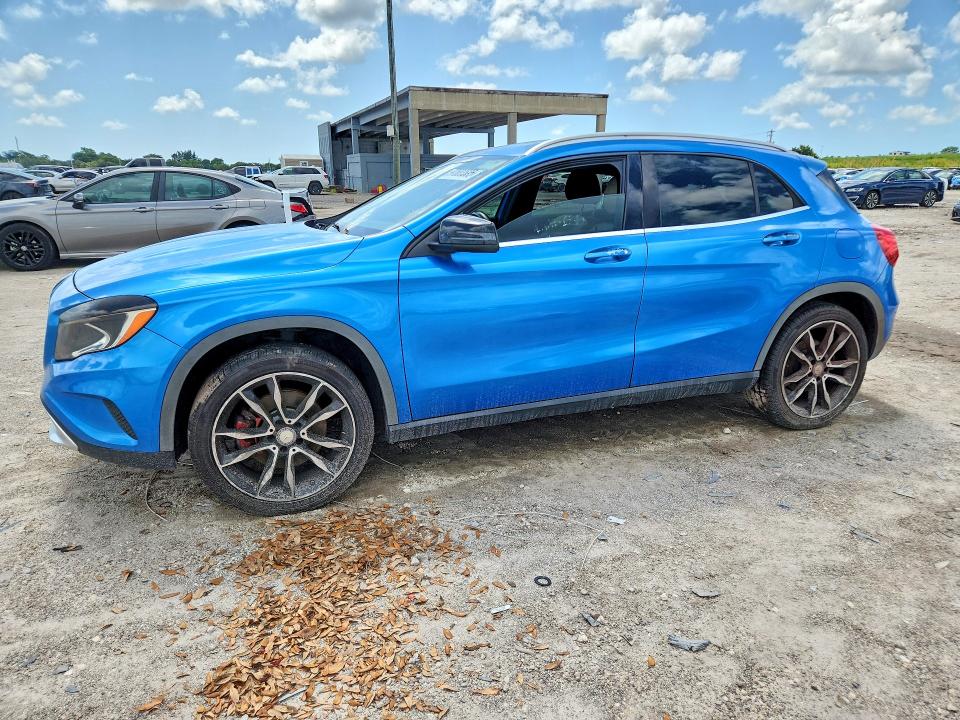 WDCTG4EB3GJ208902