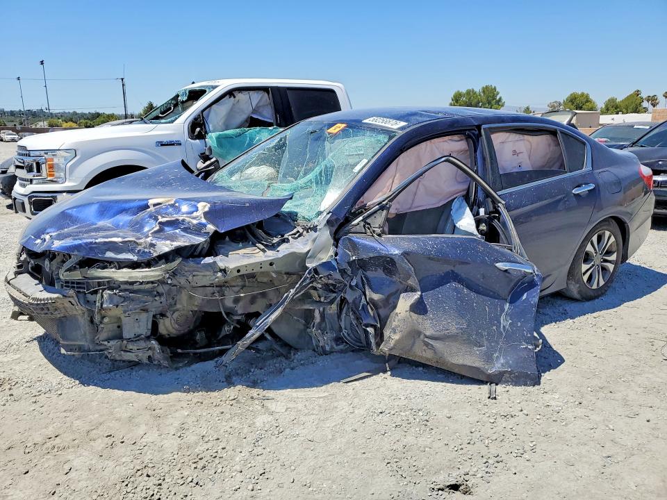 1HGCR2F31FA060230