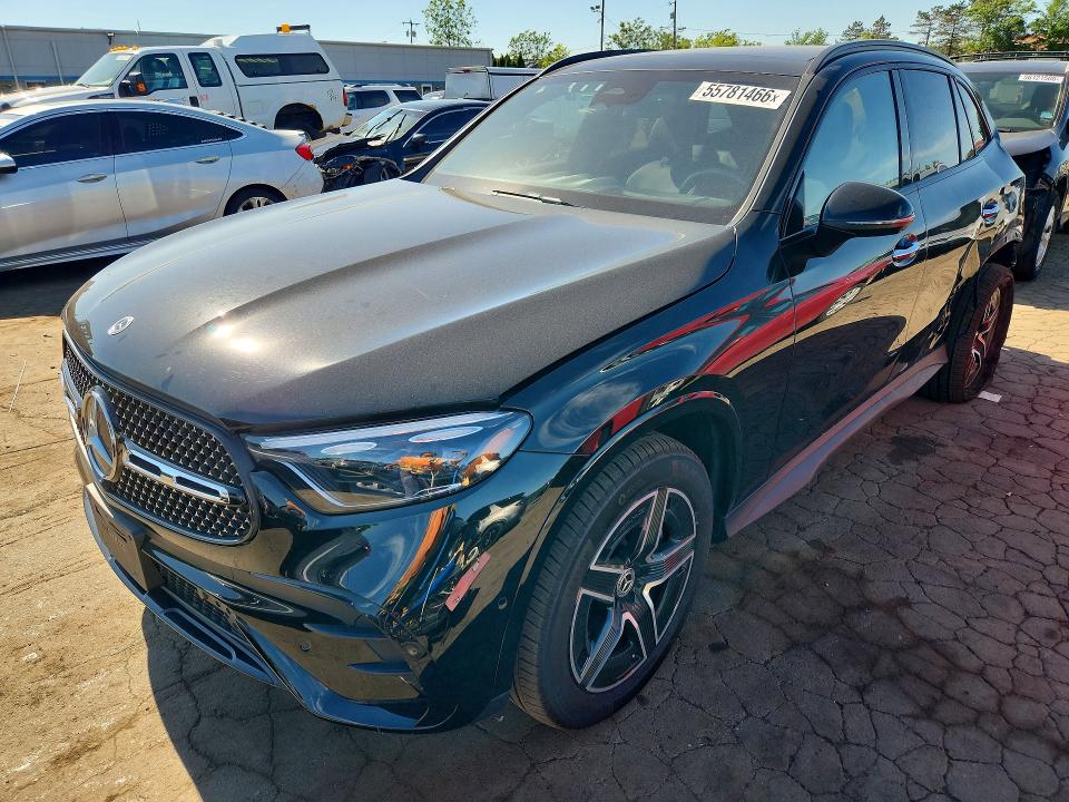 W1NKM4HB5PF028936