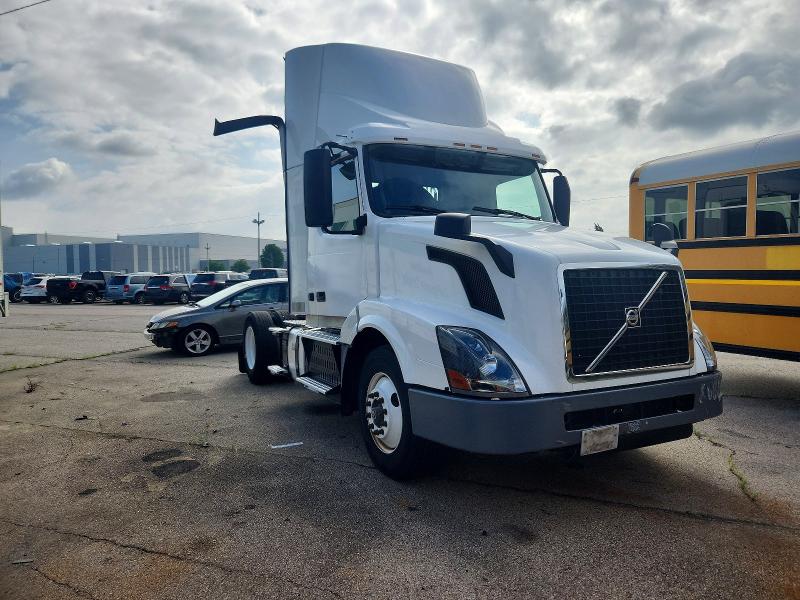 4V4N39TG7HN988178