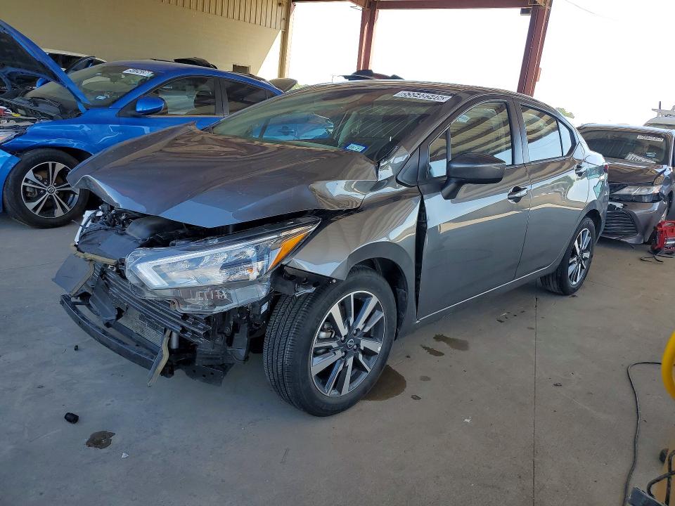 3N1CN8EV5SL853181
