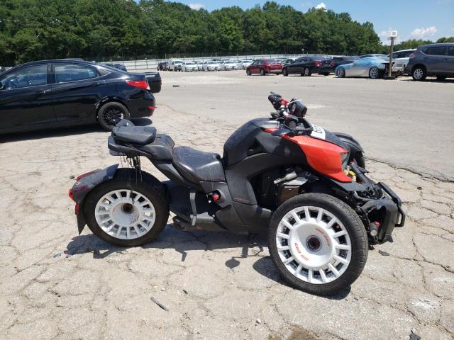 3JB2HEH25NJ001402