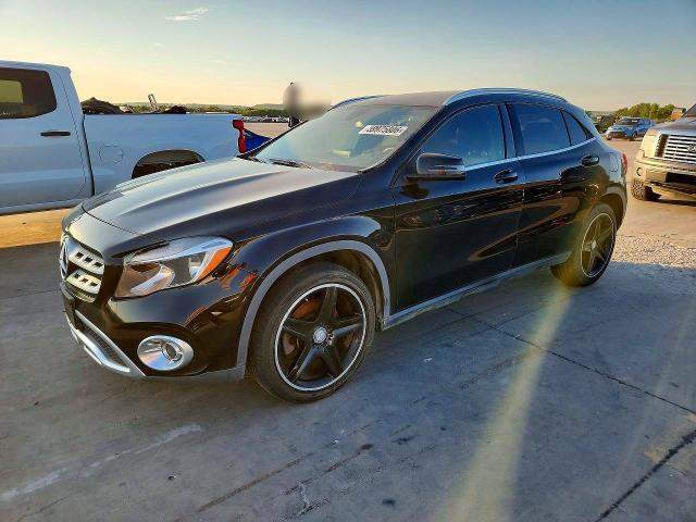 WDCTG4EB8JJ401957