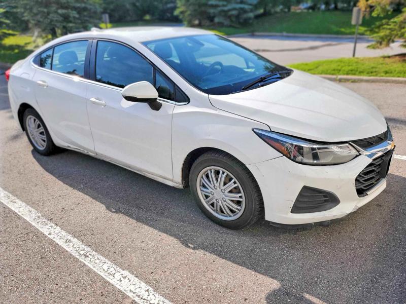 1G1BE5SM8K7147452