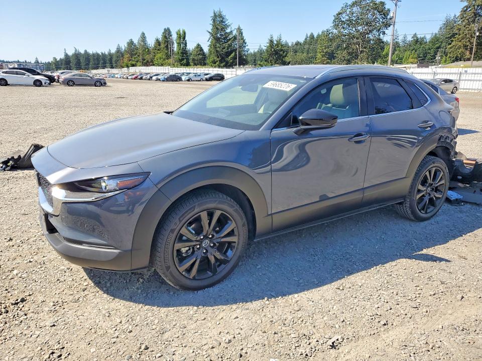 3MVDMBAY0MM243220