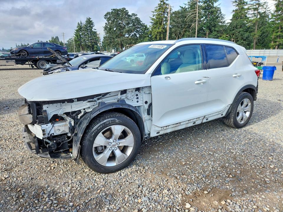 YV4AC2HK2M2394833