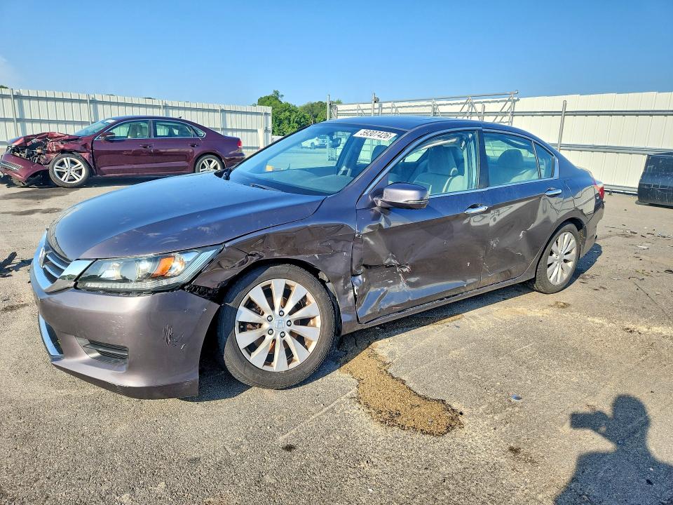 1HGCR2F72FA208453