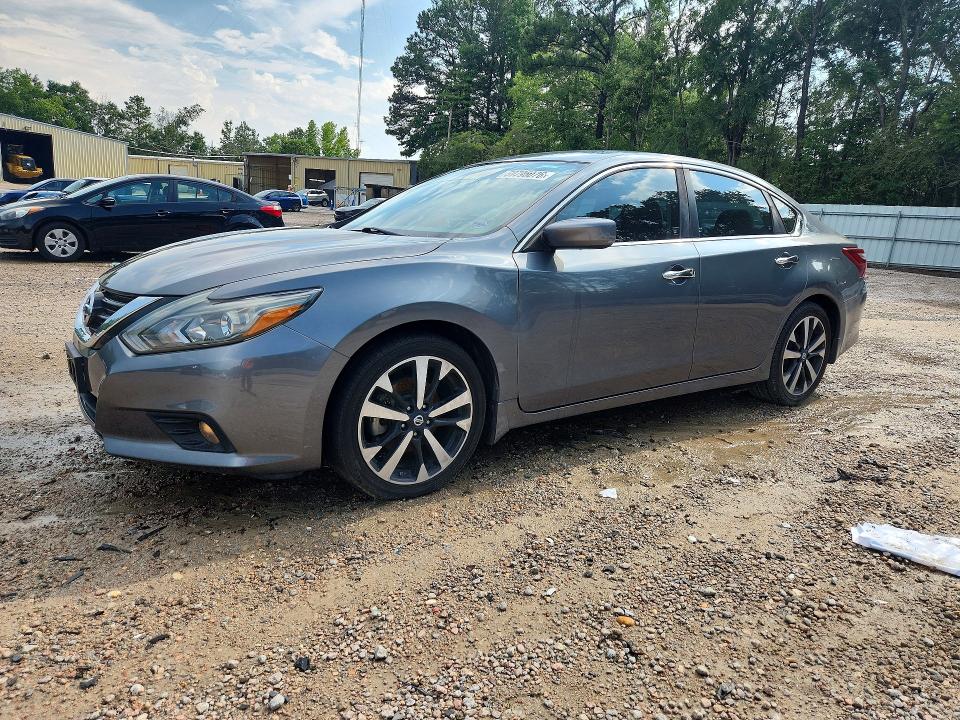 1N4AL3AP2JC131008