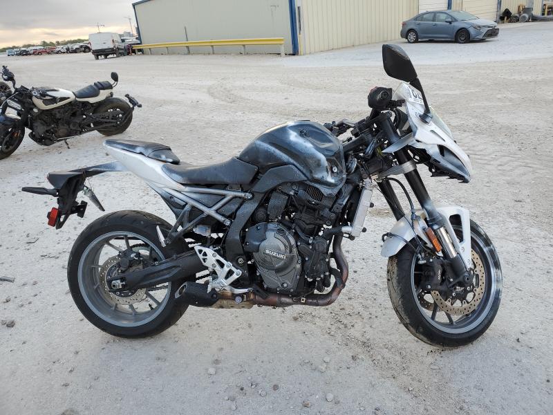 JS1EM13B6R7102110