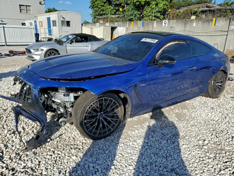 W1KMJ6CB7SF053699