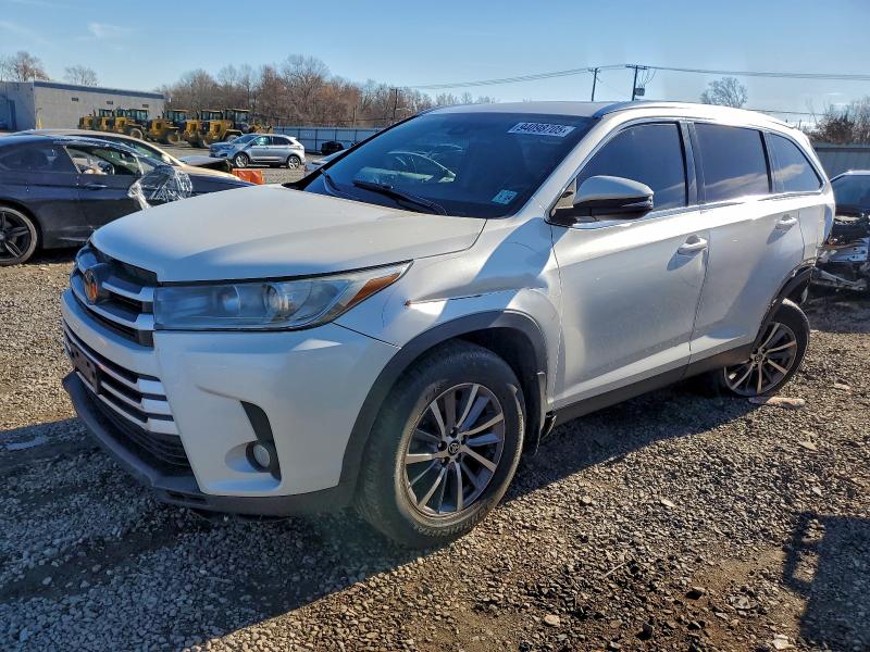 5TDJZRFH9KS587231