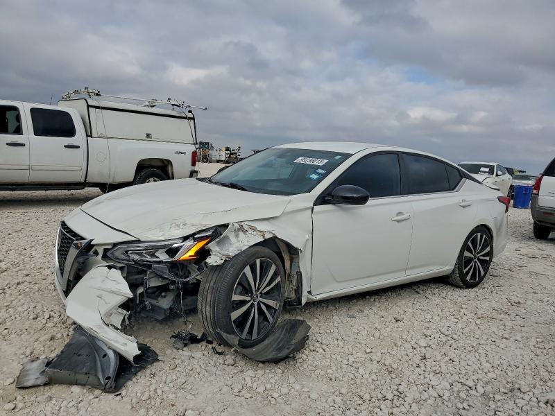 1N4BL4CV9LN306335